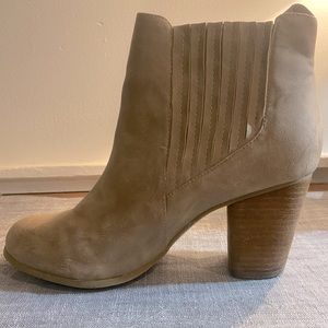 Steve Madden Ankle Boot Size 9